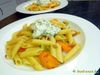 Karotten-Pastapfanne mit Oliven-Ricottadip - Pentola di pasta e carote con 