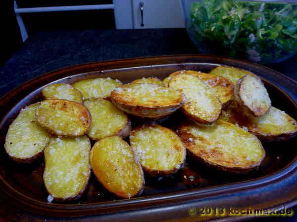 Buttrige Ofenkartoffeln mit Rapunzeln
