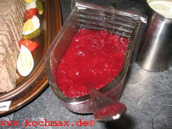 Orangen-Cranberry-Sauce mit Zimt