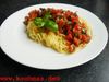 Pasta an Roher Tomatensauce